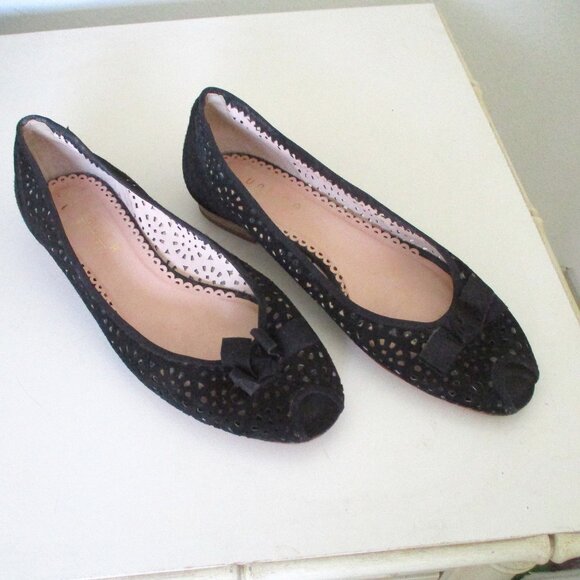 Unisa Resort Black Laser-cut Suede Ballet Flat w/ Peep Toe - Size 38 Euro - Picture 3 of 9